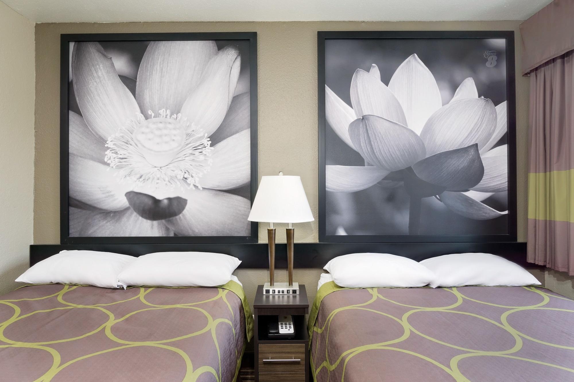ซูเปอร์ 8 บาย วินด์แฮม ฟลอเรนซ์ Hotel ภายนอก รูปภาพ